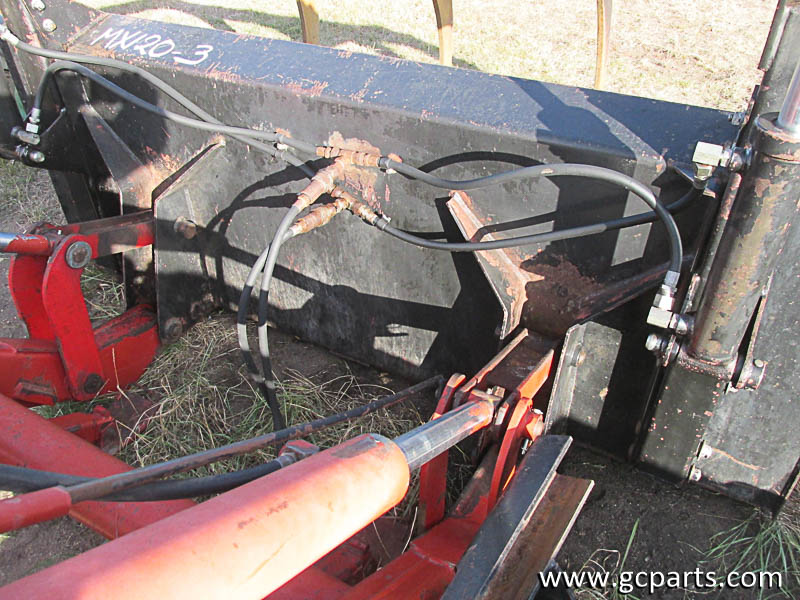 L300 LOADER 7FT BUCKET W/ GRAPPLE